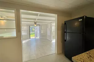 1112 Southampton Rd, Angleton, TX 77515 - Photo 17