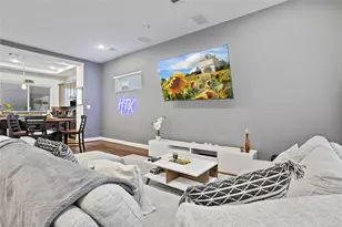 317 Eado Park Cir, Houston, TX 77020 - Photo 9