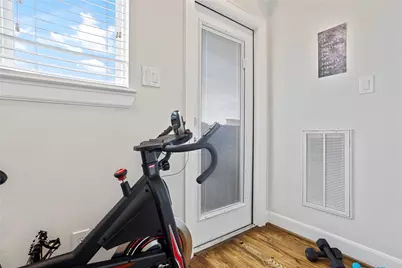 317 Eado Park Circle, Houston, TX 77020 - Photo 35