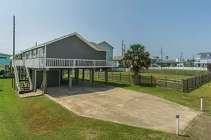 21801 Zachary Dr, Galveston, TX 77554 - Photo 3