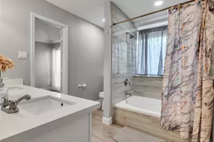 22302 Mosswillow Ln, Tomball, TX 77375 - Photo 17