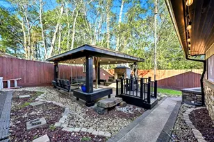 251 Springs Edge Dr, Conroe, TX 77356 - Photo 11