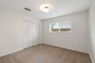 3022 Kevin Ln, Houston, TX 77043 - Photo 25