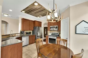 2047 Brodie Ln, Conroe, TX 77301 - Photo 9