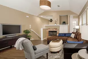 60 Woodlily Pl, The Woodlands, TX 77382 - Photo 7