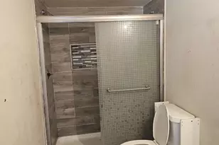 5755 Easthampton Dr, Houston, TX 77039 - Photo 9