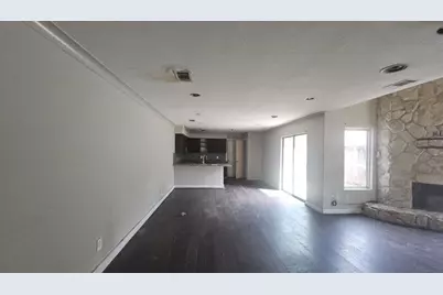 5755 Easthampton Drive #C, Houston, TX 77039 - Photo 3