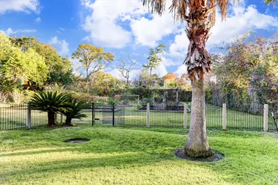 9400 Doliver Drive #60, Houston, TX 77063 - Photo 21