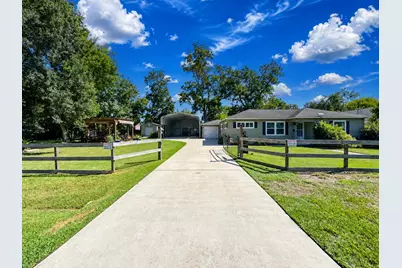 4435 11th Street, Bacliff, TX 77518 - Photo 3