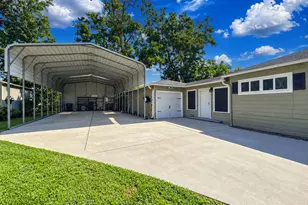 4435 11th St, Bacliff, TX 77518 - Photo 5