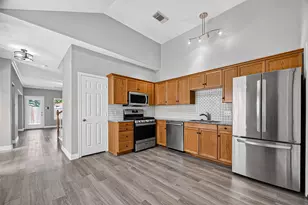 2034 Glencove Dr, Seabrook, TX 77586 - Photo 15