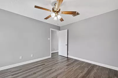 2034 Glencove Drive, Seabrook, TX 77586 - Photo 21