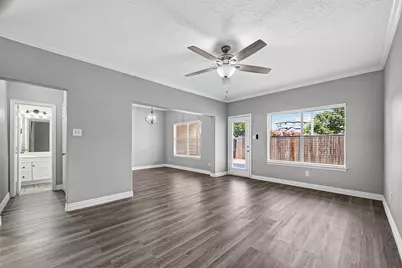 2034 Glencove Drive, Seabrook, TX 77586 - Photo 9