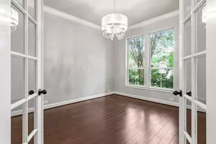 27 N Arrow Canyon Cir, The Woodlands, TX 77389 - Photo 3