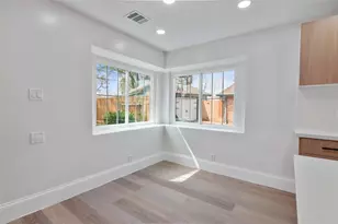 10031 Briarwild Ln, Houston, TX 77080 - Photo 11