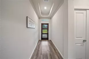 11755 Oakwood Ranch Dr, Willis, TX 77378 - Photo 5