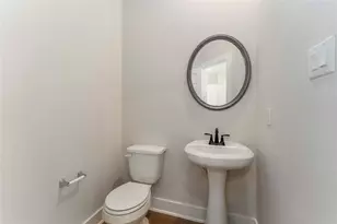 13438 Sun Cay Dr, Houston, TX 77047 - Photo 11