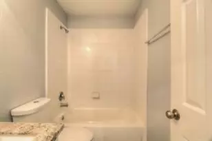10943 Windfern Lakes St, Houston, TX 77064 - Photo 23