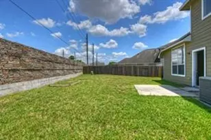 10943 Windfern Lakes St, Houston, TX 77064 - Photo 25
