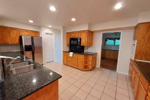 1740 Crownover Rd, Houston, TX 77080 - Photo 9