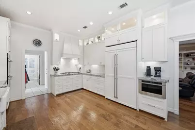 3774 Champions Drive, Beaumont, TX 77707 - Photo 13