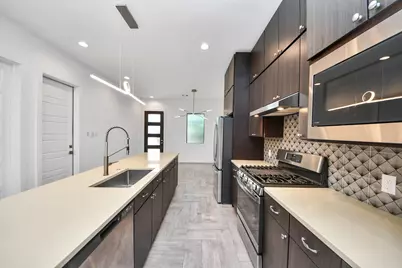 1703 Cedrocanna Lane, Houston, TX 77091 - Photo 15