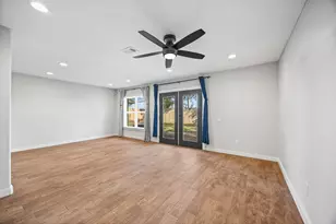 9715 Greenwillow St, Houston, TX 77096 - Photo 15