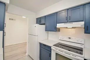 2333 Bering Dr, Houston, TX 77057 - Photo 9