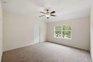 323 Bloomhill Pl, Magnolia, TX 77354 - Photo 13