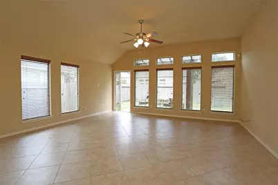 3107 Crystal Cascade Lane, League City, TX 77573 - Photo 3