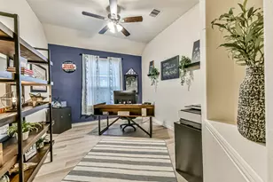 3050 Crape Myrtle Bend Ln, Dickinson, TX 77539 - Photo 13