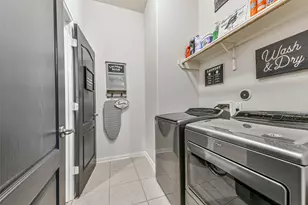 3050 Crape Myrtle Bend Ln, Dickinson, TX 77539 - Photo 17