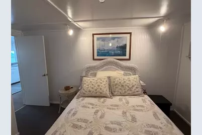 855 County Road 201, Sargent, TX 77414 - Photo 27