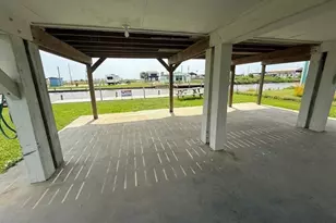 855 County Rd 201, Sargent, TX 77414 - Photo 31