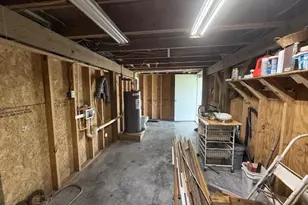 855 County Rd 201, Sargent, TX 77414 - Photo 29