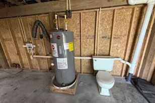 855 County Rd 201, Sargent, TX 77414 - Photo 29