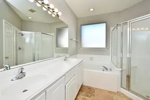 8814 Silent Willow Ln, Sugar Land, TX 77479 - Photo 19