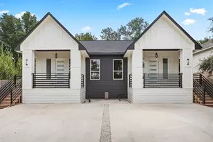 4728 Sunbeam St, Houston, TX 77033 - Photo 1