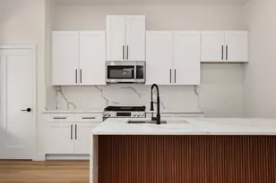 4728 Sunbeam St, Houston, TX 77033 - Photo 5