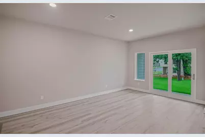 12306 Glenview Drive, Montgomery, TX 77356 - Photo 11