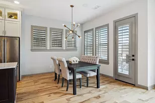 8706 Strongoak Ln., Houston, TX 77055 - Photo 7