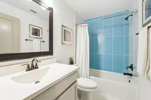 8706 Strongoak Ln., Houston, TX 77055 - Photo 27