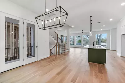 806 Fisher Street #F, Houston, TX 77018 - Photo 9