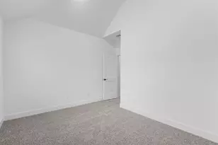 5218 Sage Hls Dr, Iowa Colony, TX 77578 - Photo 13