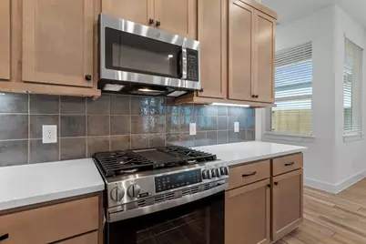 5218 Sage Hills Drive, Iowa Colony, TX 77578 - Photo 9