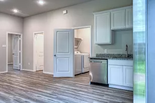 11602 Vistawood St, Willis, TX 77318 - Photo 5