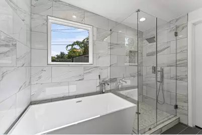 4826 Culmore Drive, Houston, TX 77021 - Photo 9