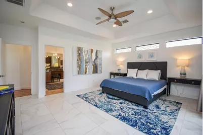 9410 Shady Lane Court, Houston, TX 77063 - Photo 21