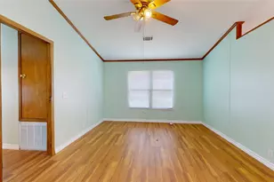 435 16th St, San Leon, TX 77539 - Photo 23