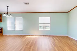 435 16th St, San Leon, TX 77539 - Photo 13